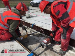 Executie rosturi de dilatare in platforma industriala